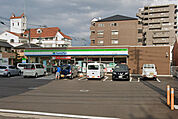 ファミリーマート高松三条町店