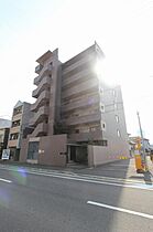 香川県高松市錦町二丁目9-35（賃貸マンション1DK・4階・35.20㎡） その1