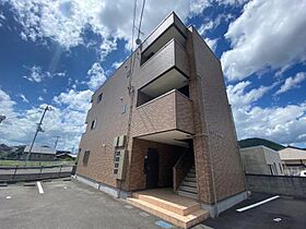 香川県高松市西ハゼ町140-2（賃貸アパート1R・3階・34.92㎡） その1