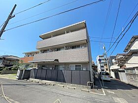 フィネス入谷 302 ｜ 香川県高松市松福町一丁目9-18（賃貸アパート1K・3階・22.68㎡） その1