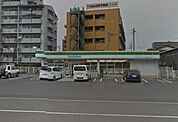 ファミリーマート高松国際ホテル前店