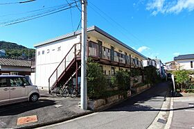 浜新コーポ 102 ｜ 香川県高松市西町18-23（賃貸アパート1DK・1階・31.47㎡） その1