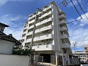 ホワイトヒルズ 301 ｜ 香川県高松市宮脇町一丁目8-5（賃貸マンション1K・3階・22.12㎡） その1