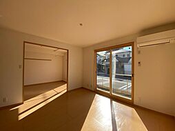 居間
