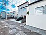 その他：【Frontal road】周辺に建ち並ぶ邸宅も、それぞれに個性がありながらも全体的に瀟洒な雰囲気を醸し出している邸宅街の一角。（2025年12月撮影）