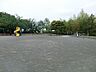 周辺：東本郷台公園(900m)県営東本郷団地の隣にある公園で、緑に囲まれ複合遊具や滑り台などがあり、大人も子どもものんびり楽しめる公園です。