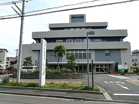健康診断や人間ドックも受診可能な総合病院。近くにあるとなにかと安心ですね。