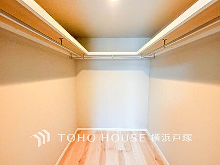 【Storage】暮らし心地を大きく左右する収納を、適材適所に配置し使い勝手を考慮しました。空間を余すところなく有効利用した収納は生活空間をより快適なものにしてくれるでしょう。