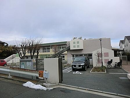 特に、環境にやさしい保育所作りを積的に行っている園「よこはまエコ保育所」に該当しています。園児にとって、環境に関心をもつきっかけとなることが期待できます。