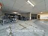 その他：【Cycle lot】管理の行き渡った、整理整頓された清潔感ある駐輪場。屋根付きなので雨風から大事な愛車を守ってくれます。