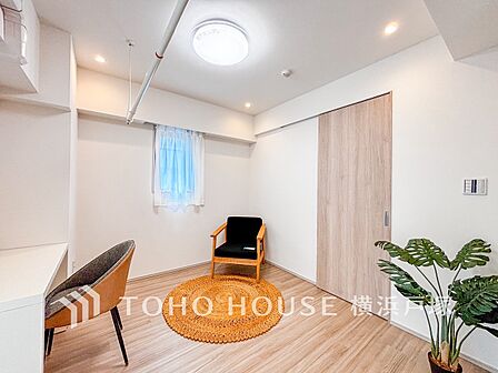 【Room】自分時間を充実させながら、心豊かなひとときを穏やかに過ごす、そんな日常を叶える大切な空間。