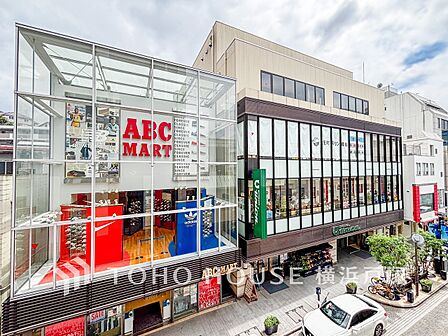 【View】広がる景色、心に残る眺望。美しい景色が日々の生活を彩り、心安らぐひとときを提供します。