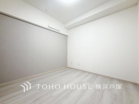 一日の疲れを癒やしてくれる主寝室。時を忘れて過ごす場所として過ごせるお部屋。