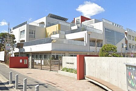 習志野市立津田沼小学校610m徒歩8分