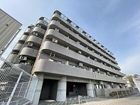 京都府京都市西京区大枝沓掛町（賃貸マンション2LDK・6階・60.59㎡） その1