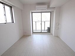 JR東海道・山陽本線 西大路駅 徒歩13分の賃貸マンション 4階1Kのリビング/ダイニング