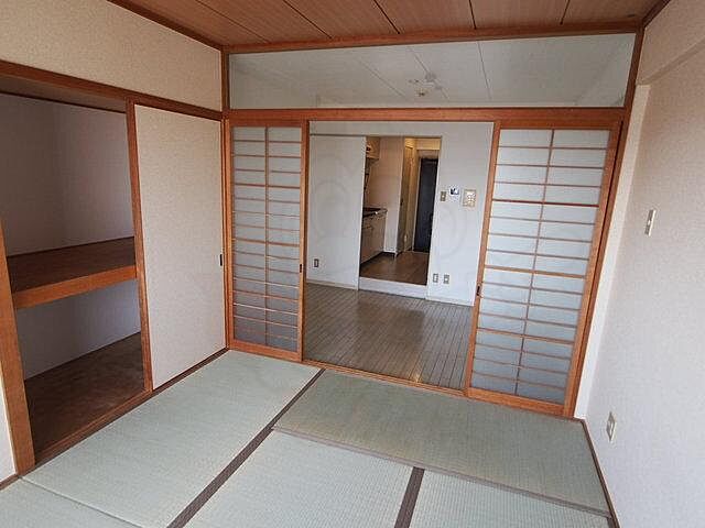 寝室