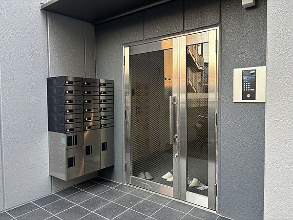 建物エントランス