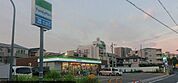 ファミリーマート吹田山手町四丁目店 徒歩18分。 1440m