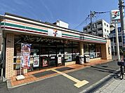 セブンイレブン阪急下新庄駅前店 徒歩4分。 300m