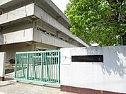 吹田市立豊津西中学校 徒歩7分。 510m