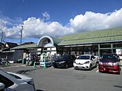 万代 水無瀬店 徒歩14分。 1100m