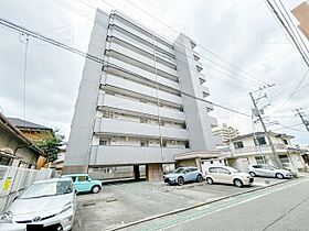 福岡県久留米市本町16-8（賃貸マンション1LDK・2階・40.32㎡） その1