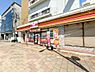 周辺：【コンビニエンスストア】ヤマザキショップ(Yショップ)　小頭町店まで254ｍ