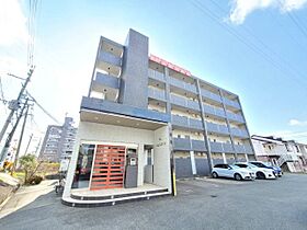 アレイII  ｜ 福岡県久留米市津福本町636-1（賃貸マンション1LDK・4階・45.00㎡） その1