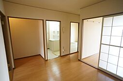 居間