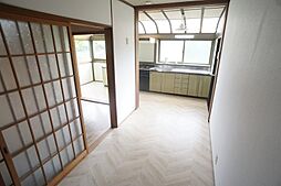 居間