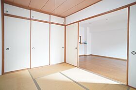 ローレルスクエア登美ヶ丘I期1番館  ｜ 奈良県奈良市中登美ヶ丘４丁目（賃貸マンション3LDK・4階・76.07㎡） その30