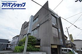 ラビタジャッロ柳町  ｜ 奈良県大和郡山市柳５丁目（賃貸マンション1LDK・3階・35.00㎡） その1