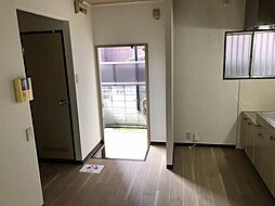 居間