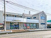 足利小山信用金庫韮川支店 2494m