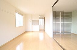 ルントベルク B 1階1LDKのリビング/ダイニング