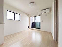 ジックス大島 C 2階2LDKのリビング/ダイニング