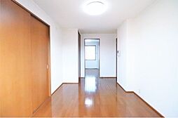 フォルテシモ C 2階3DKのリビング/ダイニング