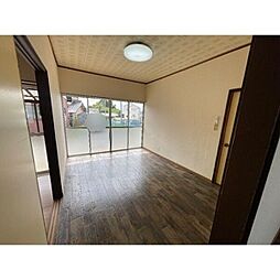 大島貸家 C 1階2LDKのリビング/ダイニング