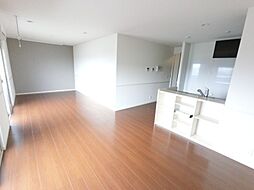 プレセア ガーデン 3階2LDKのリビング/ダイニング