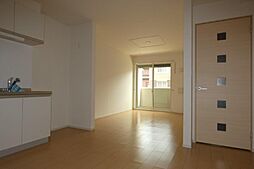 ロッソフィオーレ B 1階1LDKのリビング/ダイニング