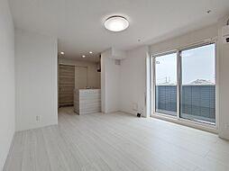 シャトー SANA 2階1LDKのリビング/ダイニング