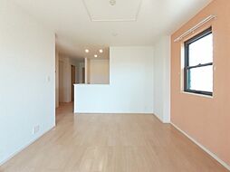 ヴィラーリエージュ B 1階1LDKのリビング/ダイニング