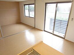 フェリオ B 1階2LDKのリビング/ダイニング