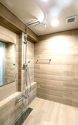 浴室 ハイ・トリオ赤坂8丁目 1階/-