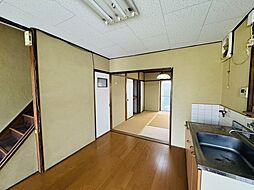 居間