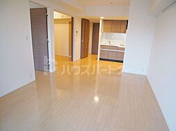 パークアクシス西船橋本郷町 8階2LDKのリビング/ダイニング