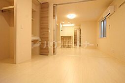 レクサス本町 2階1LDKのリビング/ダイニング