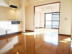 盛大パレス 5階3DKのリビング/ダイニング