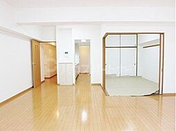 リーベスト東中山 3階4LDKのリビング/ダイニング